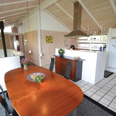 Four-bedroom Holiday In * Løkken